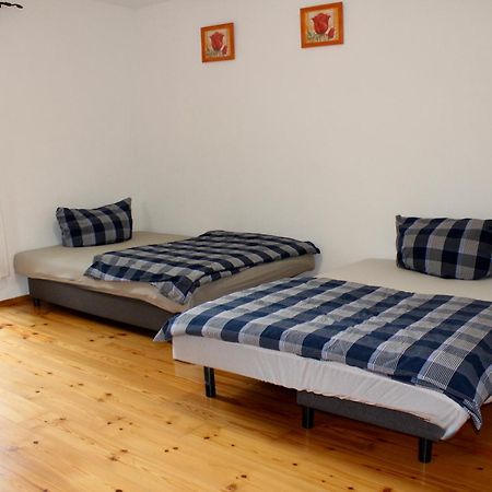 Ferienhaus Mit Garten Fuer Bis Zu 6 Personen Rosenheim Zewnętrze zdjęcie